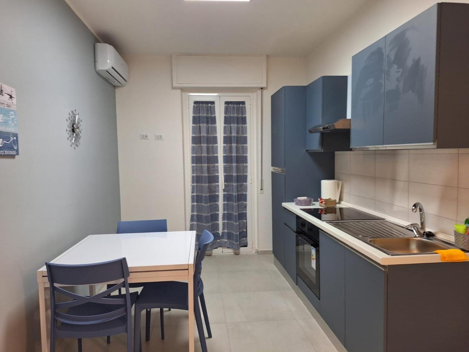 Desy Apartment Syrakus Exterior foto