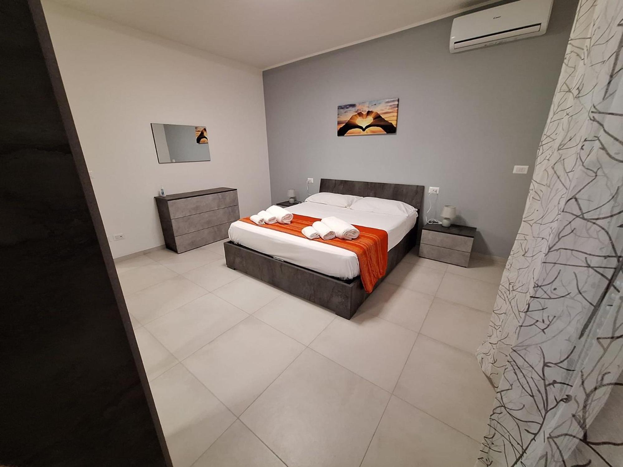 Desy Apartment Syrakus Exterior foto